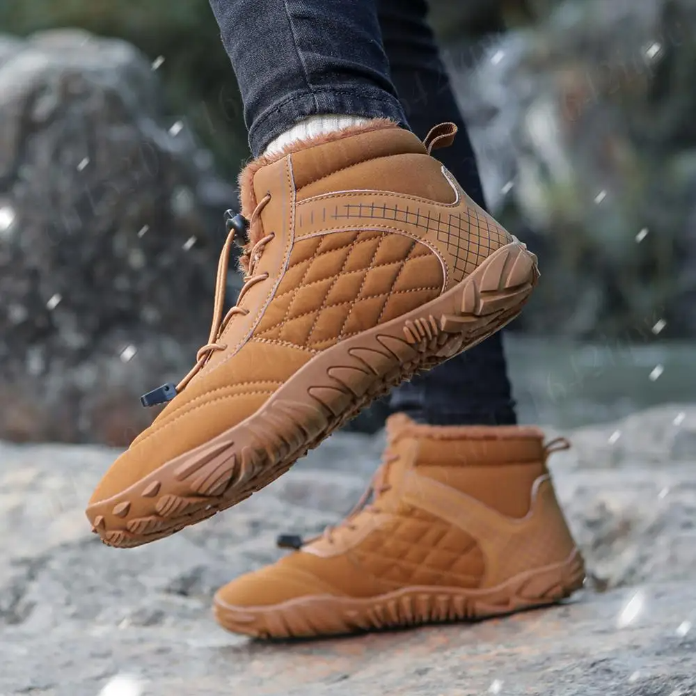 Insulating Winter Barefoot Shoe with Non-Slip Sole - FrostFit