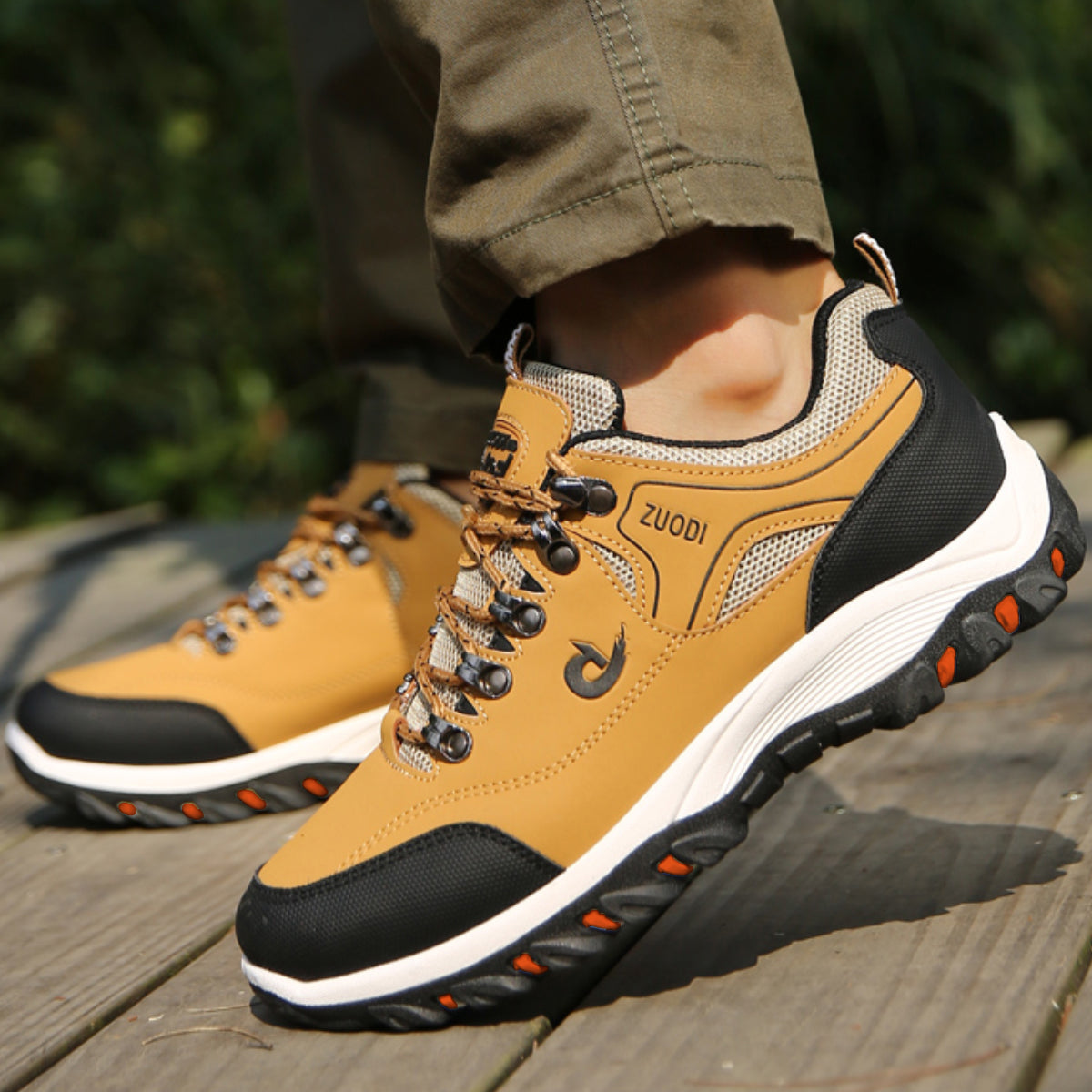 Orthopaedic Running & Hiking Shoe - OrthoQuest - Unisex