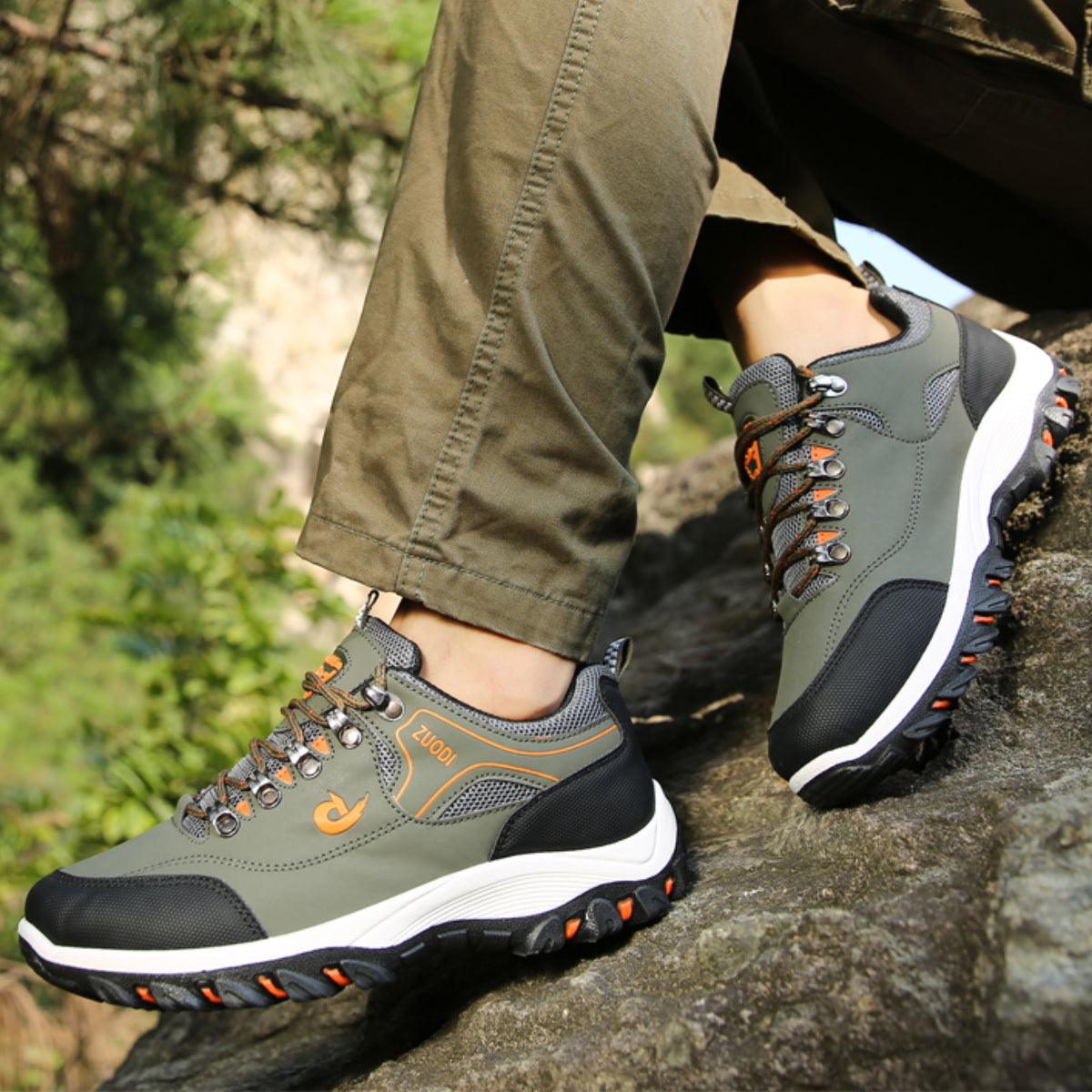 Orthopaedic Running & Hiking Shoe - OrthoQuest - Unisex